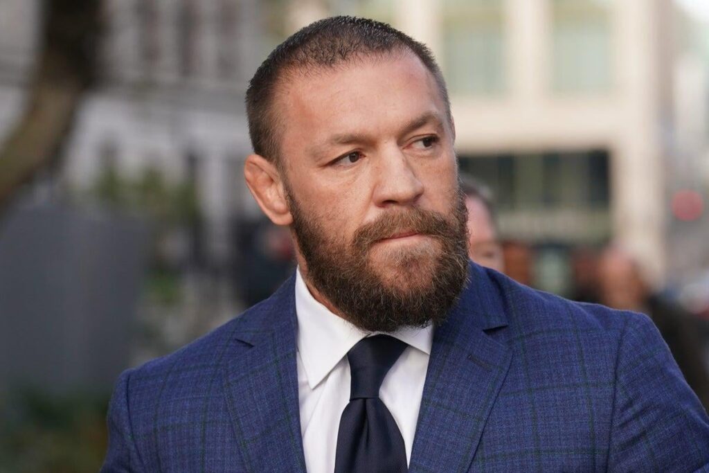 Conor McGregor "nicht als Präsident Irlands geeignet", sagt Minister