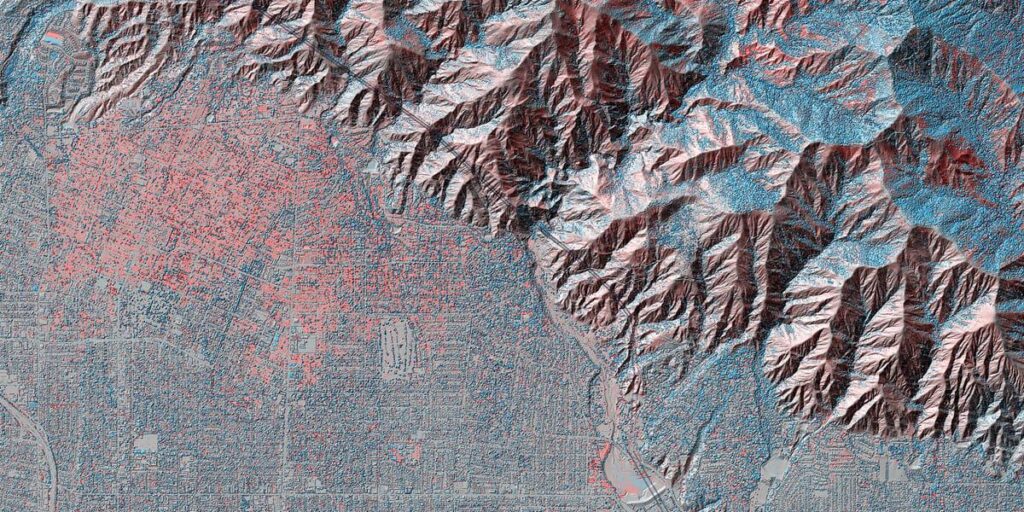 [OC] Lidar -Visualisierung vor und nach den Waldbränden LA
