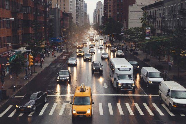 Historischer Veränderung uns - EU. Theoretisch könnte Dacia Autos an amerikanische Kunden verkaufen