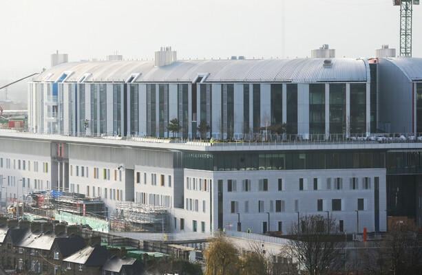 Nur 100 kostenlose Parkplätze im New Children's Hospital genug, sagen Kritiker nicht genug