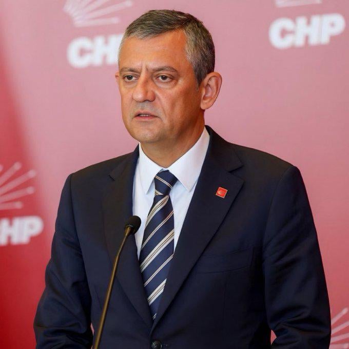 Özgür Özel: „Wenn wir uns diesem Prozess widersetzen, erhalten wir den höchsten Applaus, wenn wir nein sagen, aber wir sind der Kritik ausgesetzt. Warum?