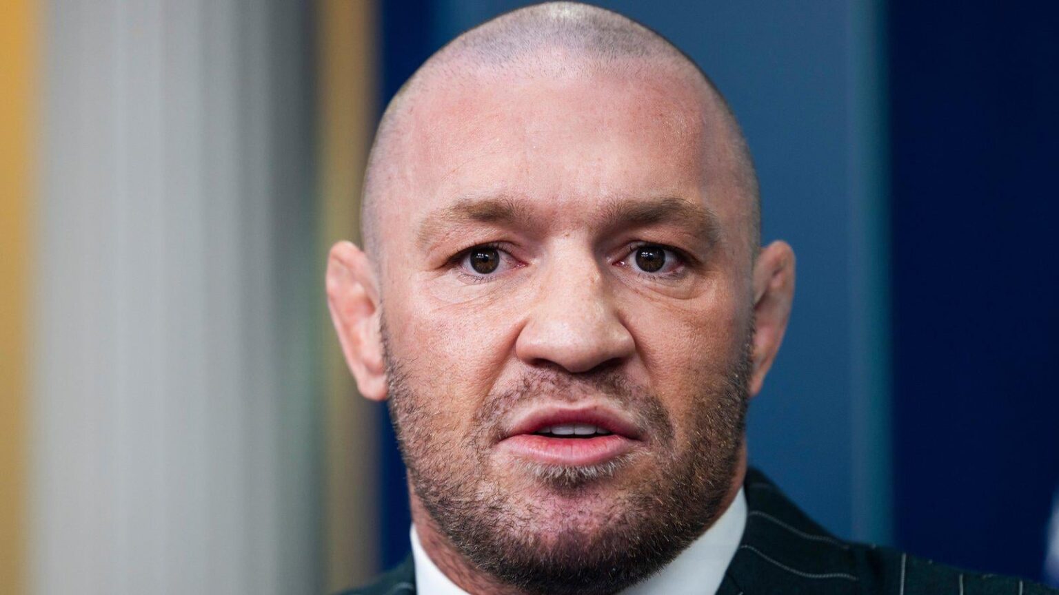 Conor McGregor kündigt den Rückzug aus den Präsidentschaftswahlen in Irland an