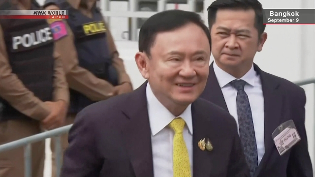 Der frühere thailändische Premierminister Thaksin Shinawatra sucht königliche Begnadigung