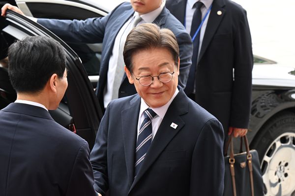 Realmeter: Die Genehmigungsbewertung von Lee steigt auf 53,6%