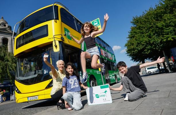 New Leap Card erweitert die kostenlose Reise auf fast eine Viertelmillion Kinder