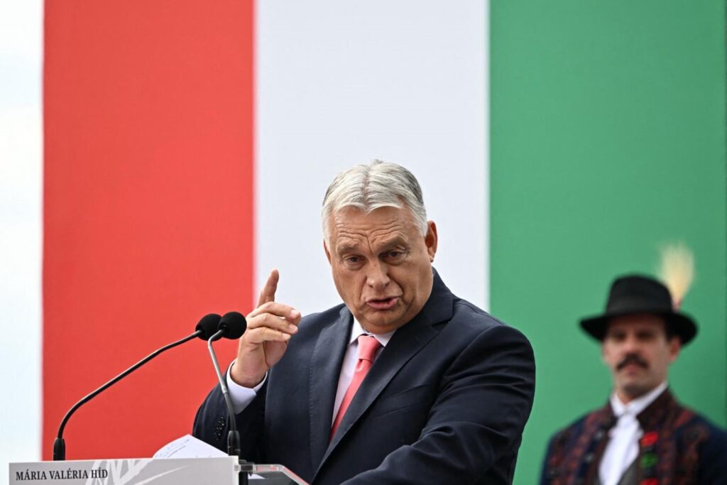Orbán: Alle bösen Oppositionspsudonymere, sei es repräsentativ, Grippe oder Journalist, kann den kühlen Atem des ungarischen Rechtssystems auf dem Hinterkopf spüren Orbán: Alle bösen Oppositionspsudonymere, sei es repräsentativ, Grippe oder Journalist, kann den kühlen Atem des ungarischen Rechtssystems auf dem Hinterkopf spüren