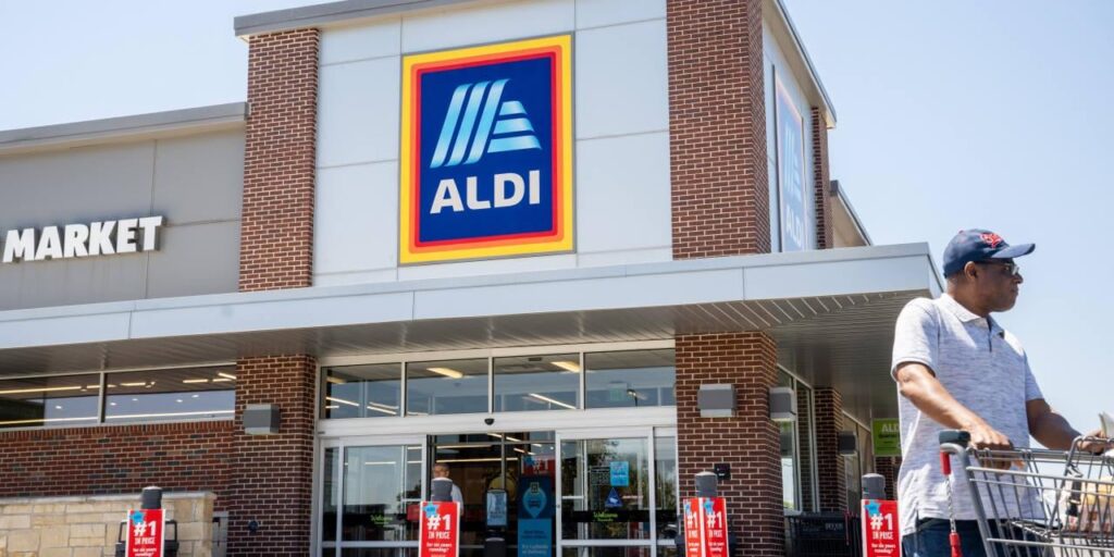 Die deutsche Rabattkette Aldi will die amerikanische Lebensmittelgeschäftslandschaft erobern und in diesem Jahr 200 neue Geschäfte eröffnen