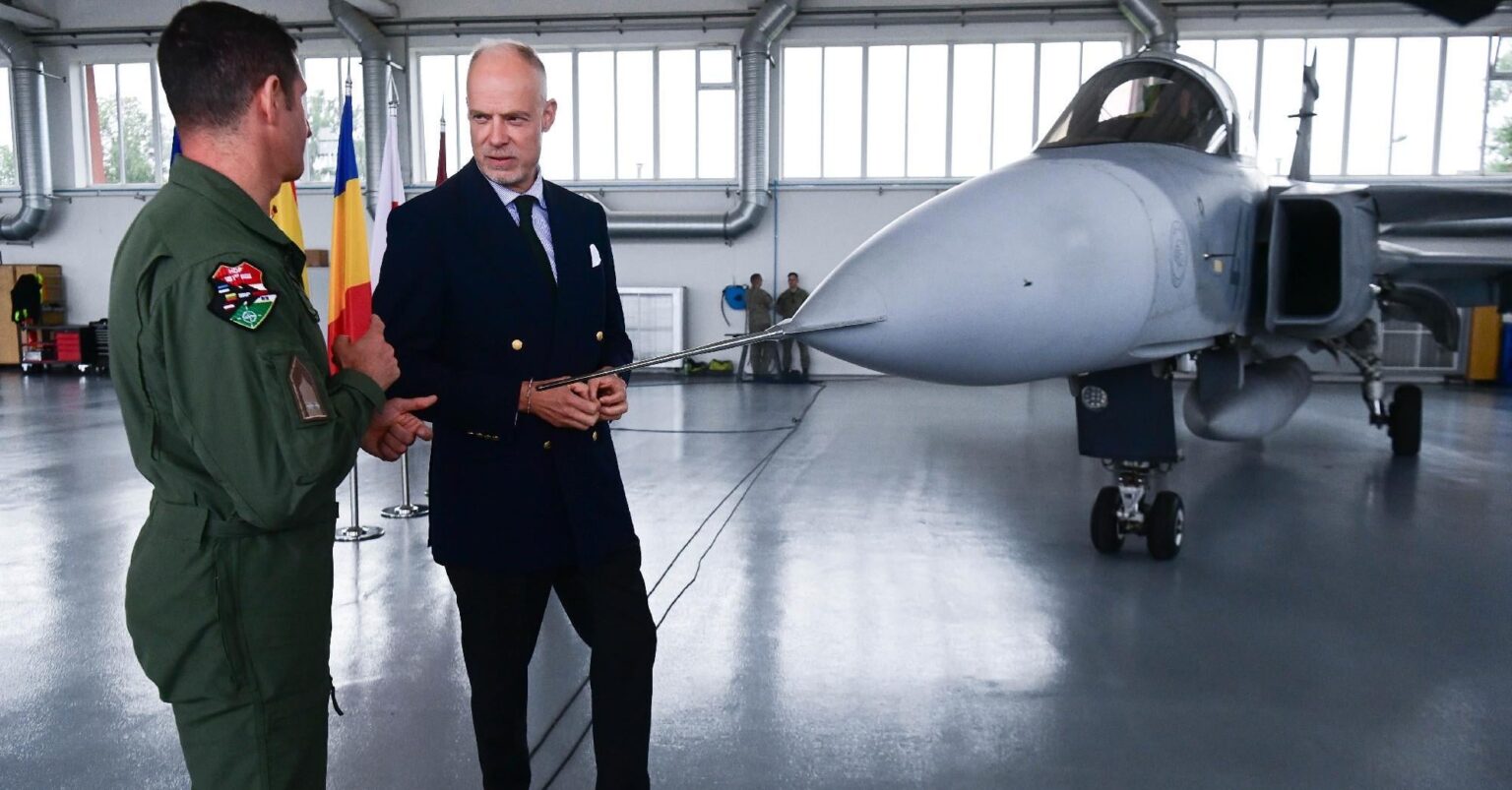 LAPLE Review: Die Orbans boten nichts an, aber sie bitten im Falle eines russischen Angriffs keinen Luftraumschutz vor der NATO