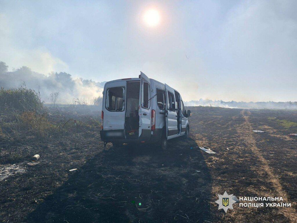 Russischer Streik auf die dänische her. -hersische Gruppe in Tschernihiv Oblast Kills 2, verletzt 8