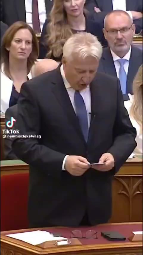 "Ich hatte nie etwas mit einer schuldigen Beziehung zu tun ..."