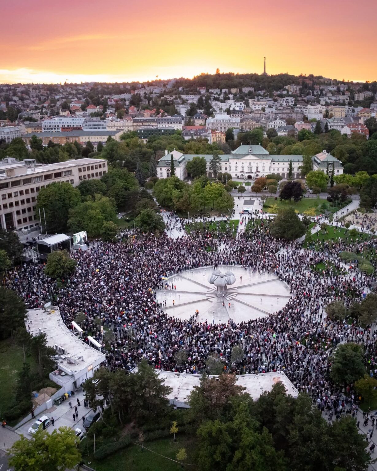 Tausende protestierten in 16 Städten in der Slowakei