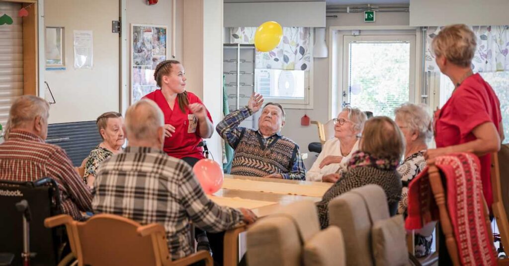 Die Bevölkerung der über 70er Jahre Finnlands trifft eine Million