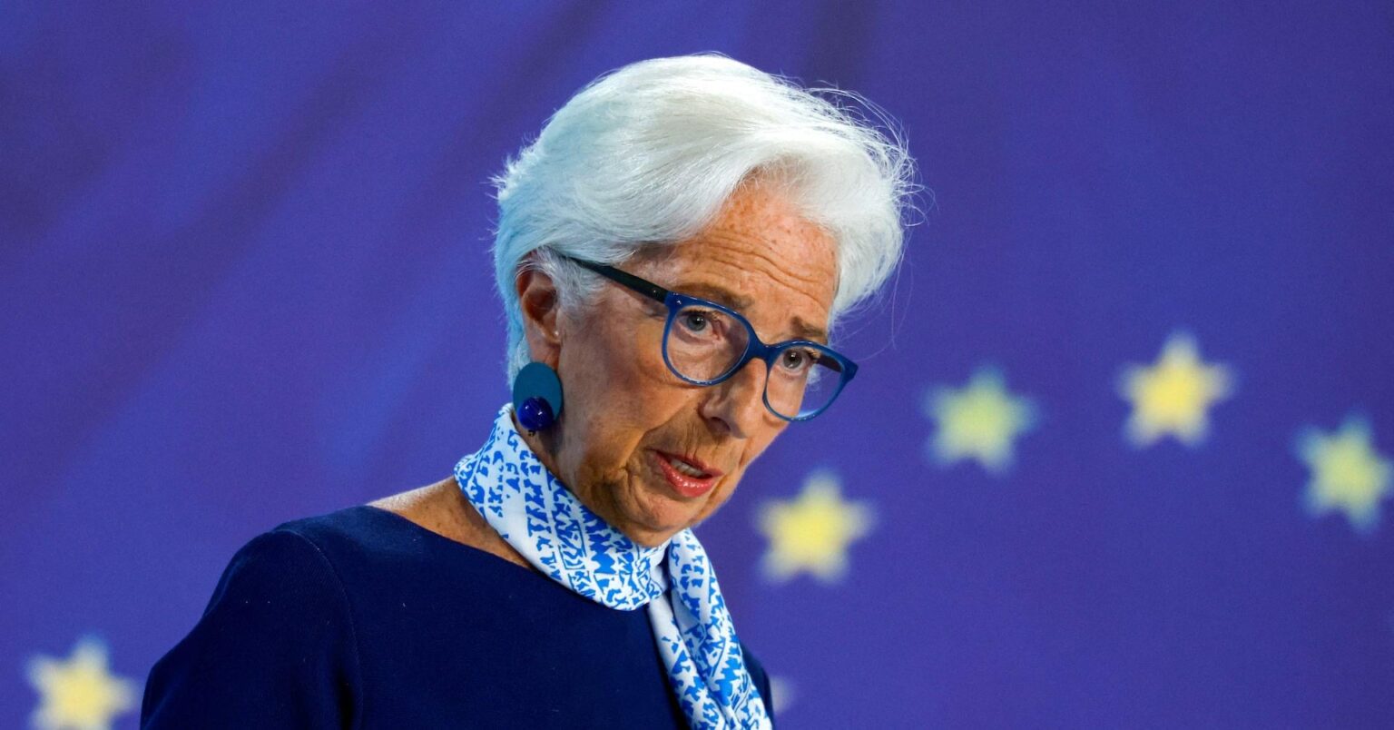 Italien, der kurz vor dem Überschussverfahren der EU ausgeht, sagt Lagarde von ECB, sagt Lagarde von ECB