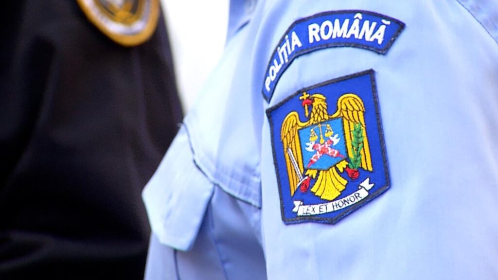 Polizist von Cluj, der eine junge Frau besiegt und ausgeraubt hatte, die sich um sexuelle Gefälligkeiten gekümmert hatte Polizist von Cluj, der eine junge Frau besiegt und ausgeraubt hatte, die sich um sexuelle Gefälligkeiten gekümmert hatte
