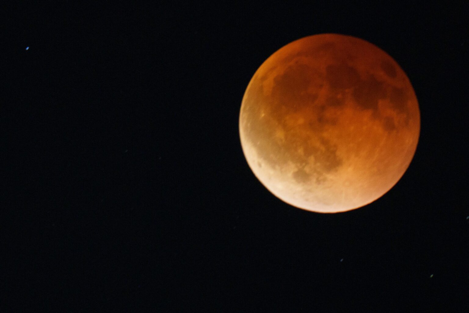 Blutmond über Österreich