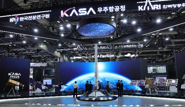 Seoul ADEX 2025 startet, Rekordzahl von 600 teilnehmenden Verteidigungsunternehmen aus 35 Ländern