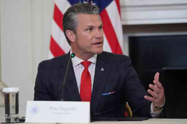 US-Kriegsminister besucht Panmunjom und Camp Humphreys