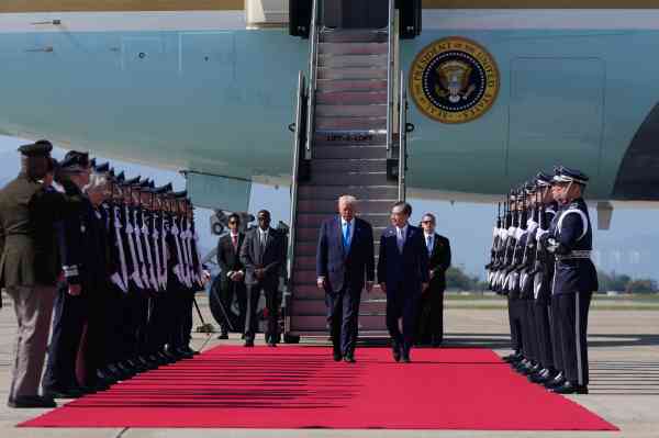 Trump kommt zu Gipfelgesprächen mit Lee und Xi in Südkorea an