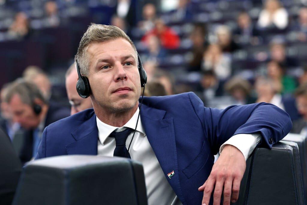 Der Schutz von Peter Magyar wird beibehalten, die EP hat seine Immunität nicht ausgesetzt