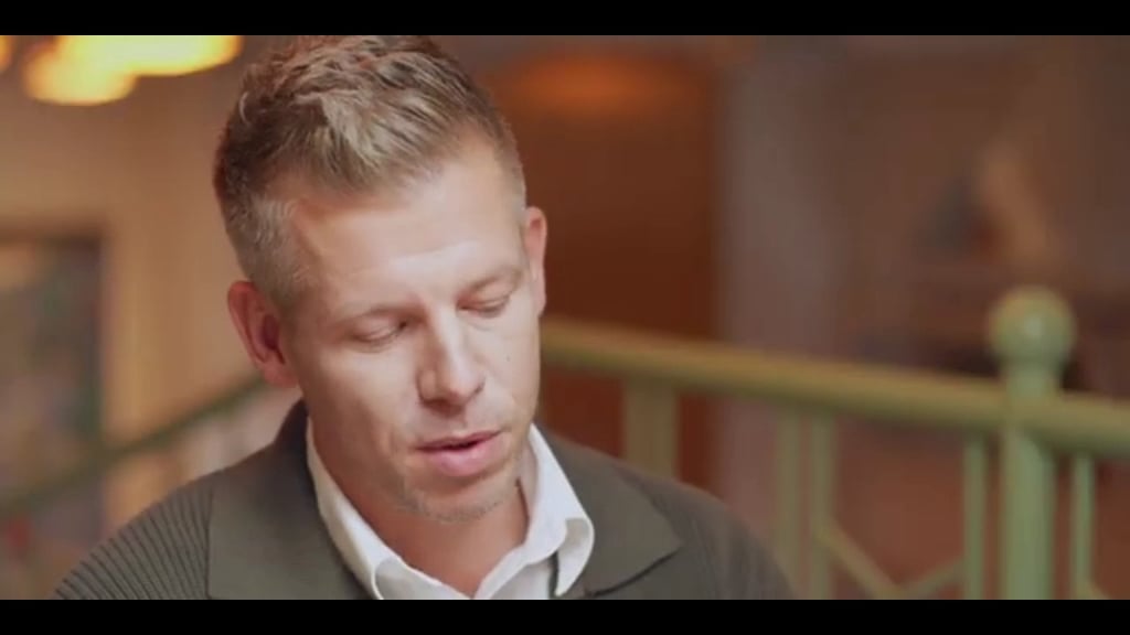 Peter Magyar reagiert auch auf kritische Redditen, warum er überall kommentiert
