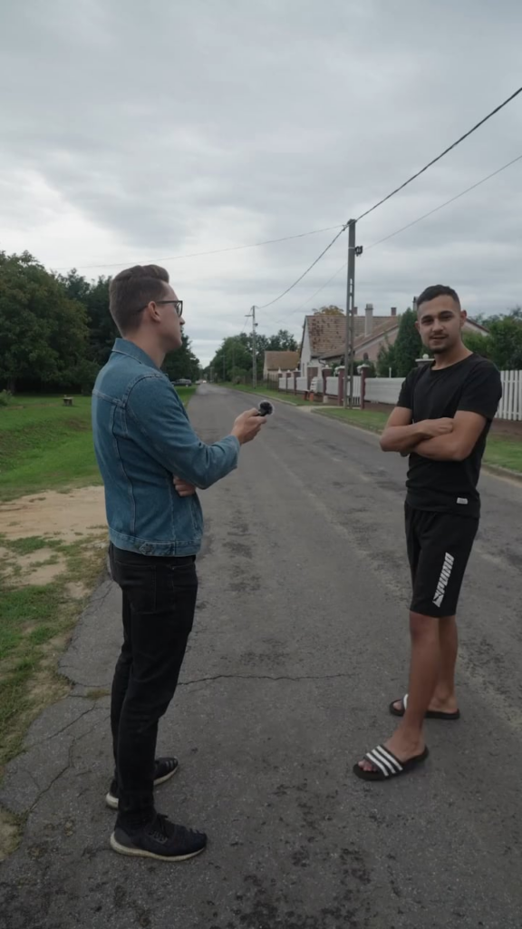 Fidesz "nimmt die Menschen nicht zum Tode" - David Bedős Video aus dem Dorf von 98%in Fidesz