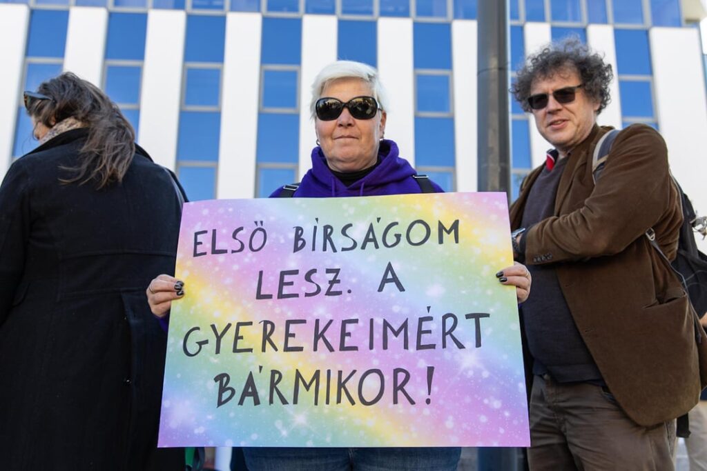 Lieblingsbild des Stolzes in Pécs (und einem ungewöhnlichen Eigentümer von Studentenjournalisten, Fotos: Boglárka Nagy - SZMO.HU)