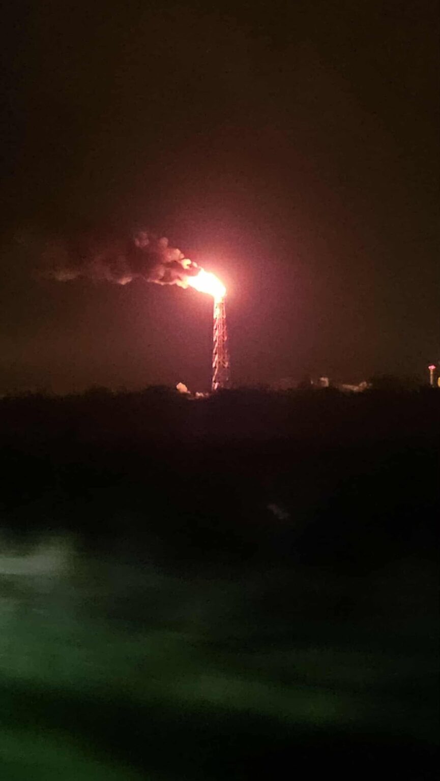 Explosionen und Feuer in der Raffinerie MOL Százhalombatta Explosionen und Feuer in der Raffinerie MOL Százhalombatta