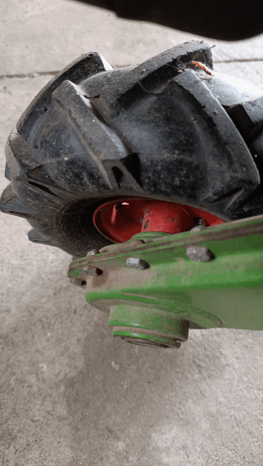 Radwechsel Agria Fräse