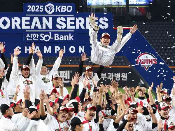 LG Twins holen sich den vierten Titel in der Korean Series und besiegen Hanwha in Spiel 5 mit 4:1