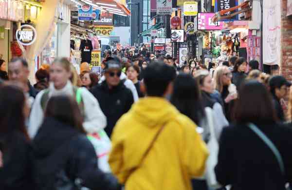 Fast 6,5 Millionen ausländische Touristen besuchen Südkorea in den ersten neun Monaten des Jahres 2025