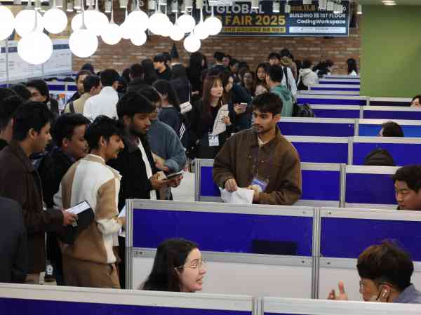 Mehr als 60 % der ausländischen Studenten in Südkorea möchten in Seoul einen Job finden