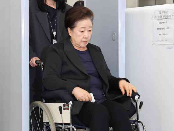 Polizei befragt den Führer der Vereinigungskirche, Han Hak-ja, zum Skandal um politische Geschenke