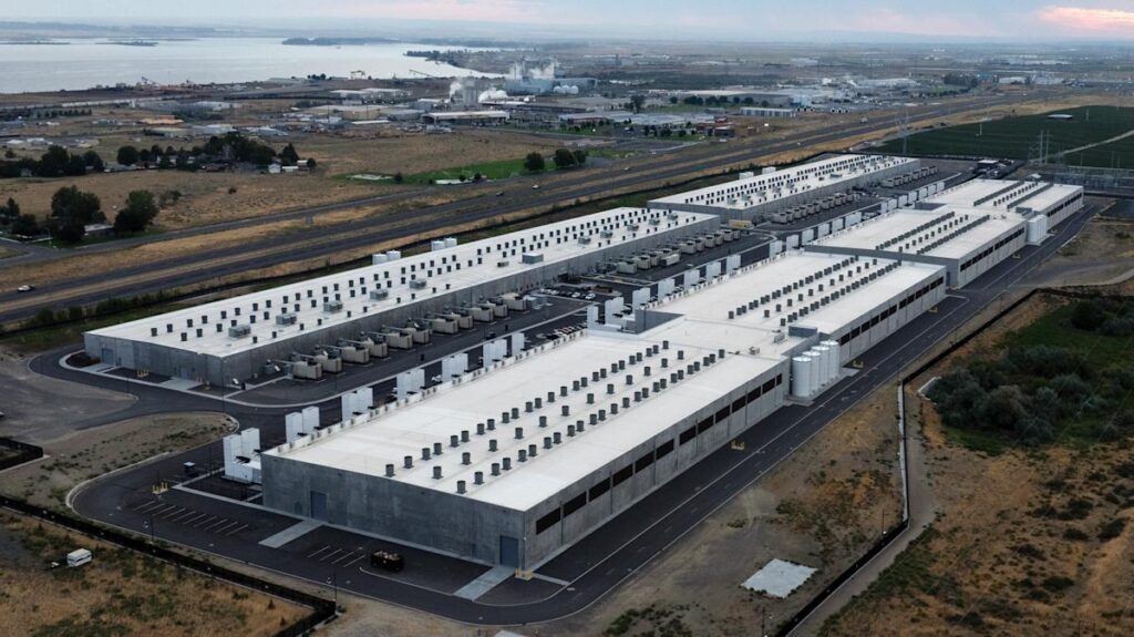 Zuerst waren es GPUs und Elektrizität, jetzt frisst KI die Speicherindustrie auf