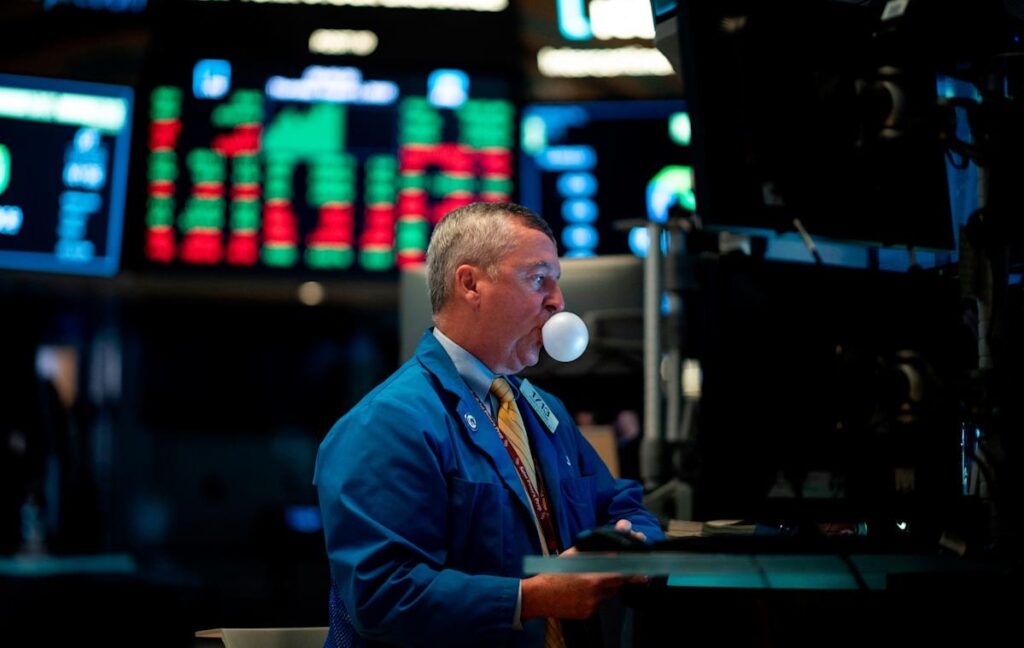„Absolut“ eine Marktblase: Die Wall Street schlägt Alarm wegen des KI-gesteuerten Booms, während die Anleger aufs Ganze gehen „Absolut“ eine Marktblase: Die Wall Street schlägt Alarm wegen des KI-gesteuerten Booms, während die Anleger aufs Ganze gehen