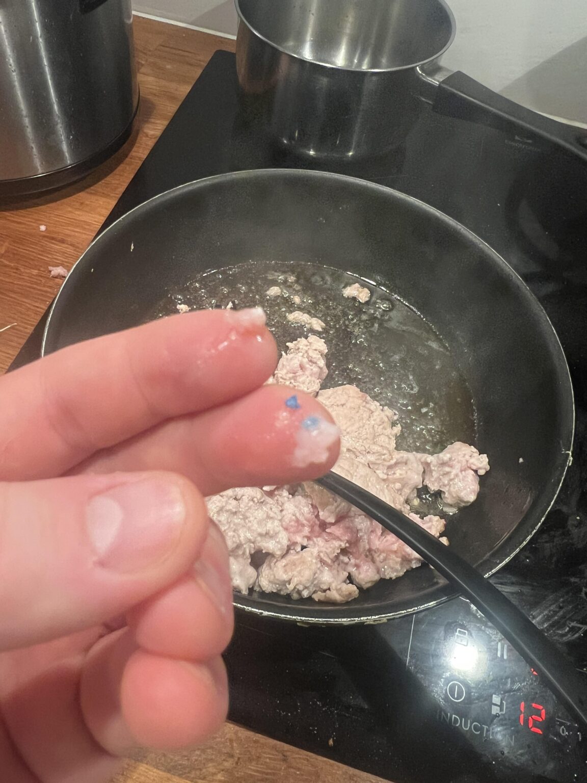 Besorgt über Mikroplastik? Hello Fresh sendet jetzt mehr Makroplastik in seine Lebensmittel.