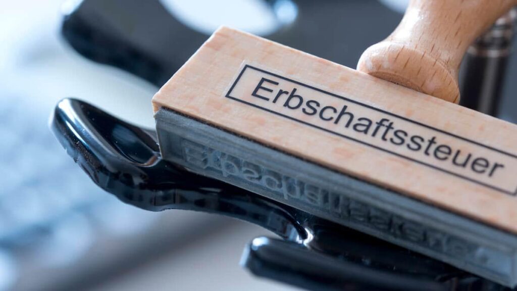 Schweizer stimmen am Sonntag über Erbschaftssteuer für Superreiche ab