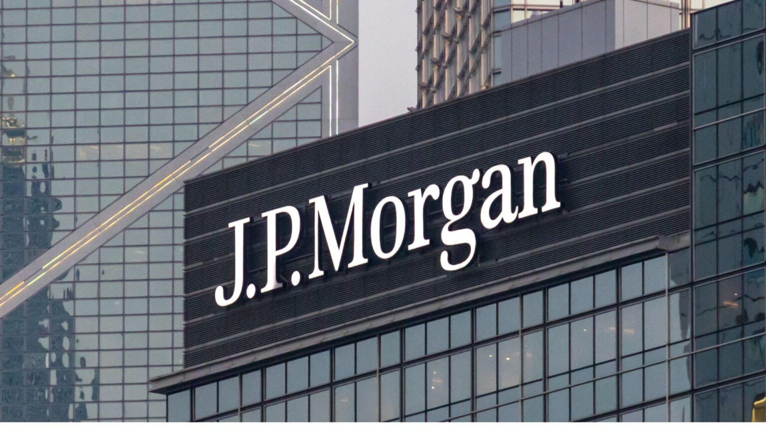 JP Morgan weist auf KI-Ausgaben hin und sagt, dass ein Jahresumsatz von 650 Milliarden US-Dollar erforderlich sei, um nur 10 % Rendite auf den KI-Ausbau zu erzielen – das entspricht einer Zahlung von 35 US-Dollar für jeden iPhone-Benutzer oder 180 US-Dollar für jeden Netflix-Abonnenten „auf Dauer“. JP Morgan weist auf KI-Ausgaben hin und sagt, dass ein Jahresumsatz von 650 Milliarden US-Dollar erforderlich sei, um nur 10 % Rendite auf den KI-Ausbau zu erzielen – das entspricht einer Zahlung von 35 US-Dollar für jeden iPhone-Benutzer oder 180 US-Dollar für jeden Netflix-Abonnenten „auf Dauer“.