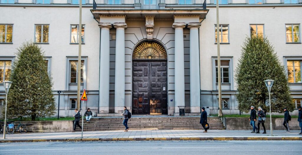 Handelsvänder: Keine Voraussetzung für eine Hochschulaufnahmeprüfung