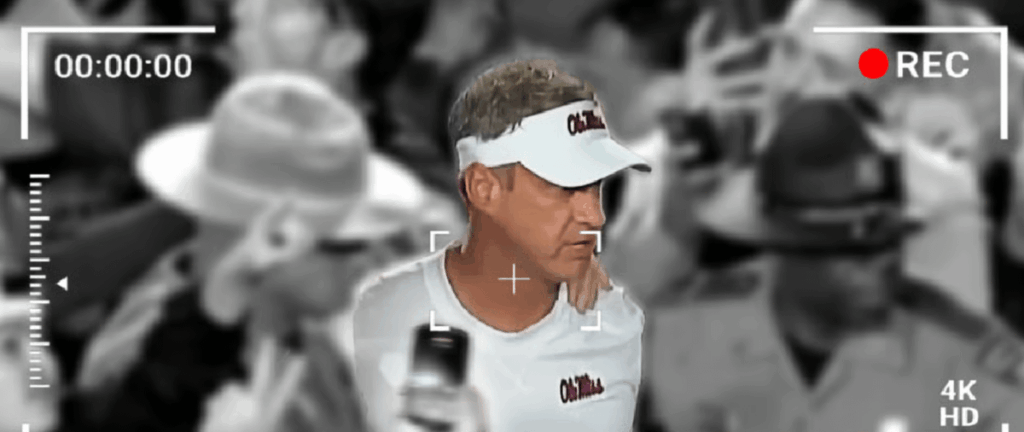 DHS setzt bei College-Football-Spielen ein leistungsstarkes Überwachungstool ein | Aus öffentlichen Aufzeichnungen geht hervor, dass das DHS das „Homeland Security Information Network“ bei College-Protesten und Fußballspielen einsetzt. DHS setzt bei College-Football-Spielen ein leistungsstarkes Überwachungstool ein | Aus öffentlichen Aufzeichnungen geht hervor, dass das DHS das „Homeland Security Information Network“ bei College-Protesten und Fußballspielen einsetzt.