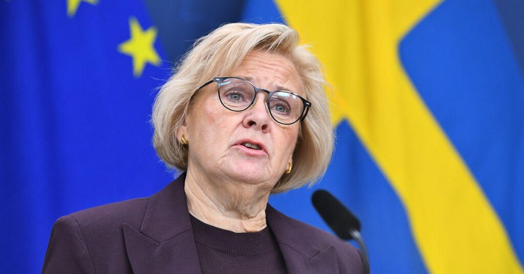SVT – In Schweden gibt es so viele Bandenkriminelle [17,500 aktiva - 50,000 till kopplade till gängrelaterade våldsdåd]