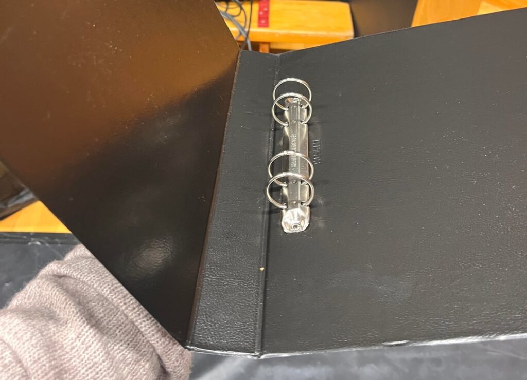 Verzogener Einband