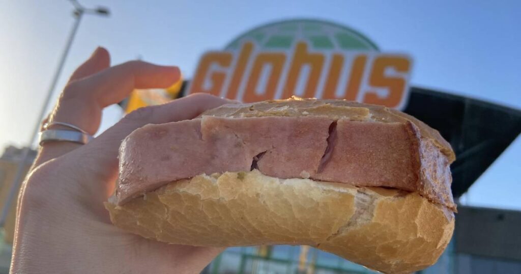 Globus schließt Preiserhöhung für Leberkäsebrötchen nicht aus