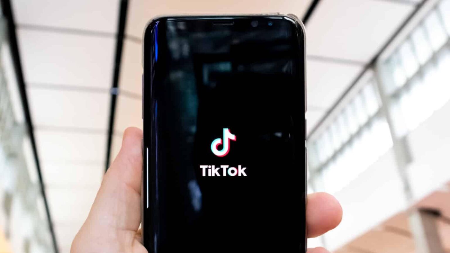 Neue Studie zeigt, dass TikTok- und Instagram-Inhalte Ihr Gehirn tatsächlich „verfaulen“.