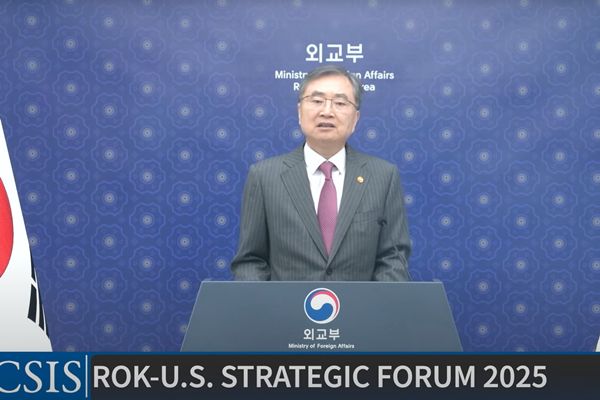 Außenminister hebt Entwicklung der Allianz zwischen Südkorea und den USA im Rahmen pragmatischer Diplomatie hervor