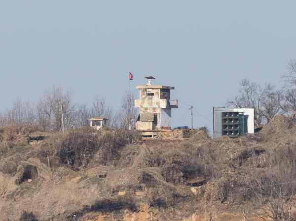 Nordkoreanisches Militär marschiert im November zehnmal in die innerkoreanische Landgrenze ein.