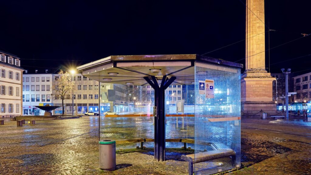 Absoluter Vernichtungswille | Andreas Neumann lebt noch nicht lange auf der Straße. Mitten in Darmstadt wird der friedfertige Mann brutal zu Tode getreten. Der Mörder ist erst 15 Jahre alt. Warum hat er das getan? Absoluter Vernichtungswille | Andreas Neumann lebt noch nicht lange auf der Straße. Mitten in Darmstadt wird der friedfertige Mann brutal zu Tode getreten. Der Mörder ist erst 15 Jahre alt. Warum hat er das getan?