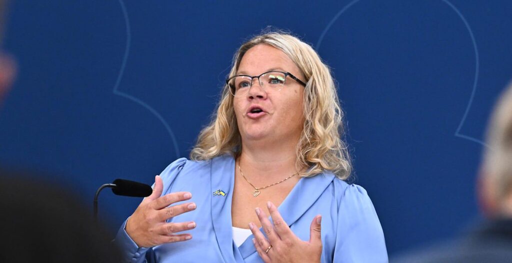 Die Liberalen: Medienunterstützung für S-Zeitungen einfrieren