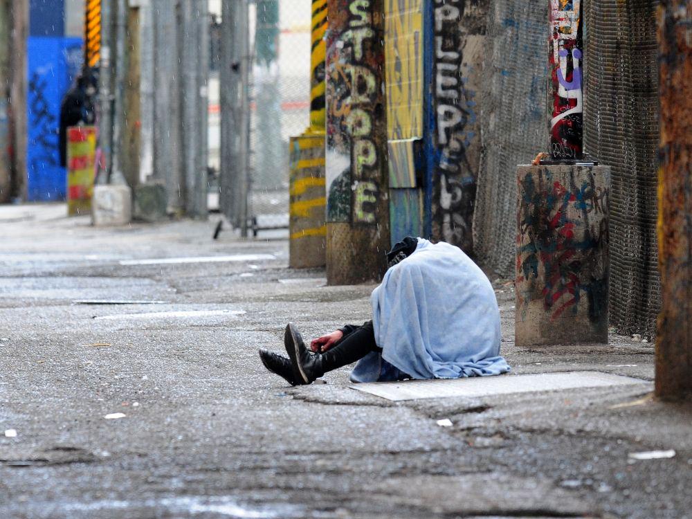 Adam Zivo: BC beendet die Praxis, Süchtige mit kostenlosen Drogen nach Hause zu schicken