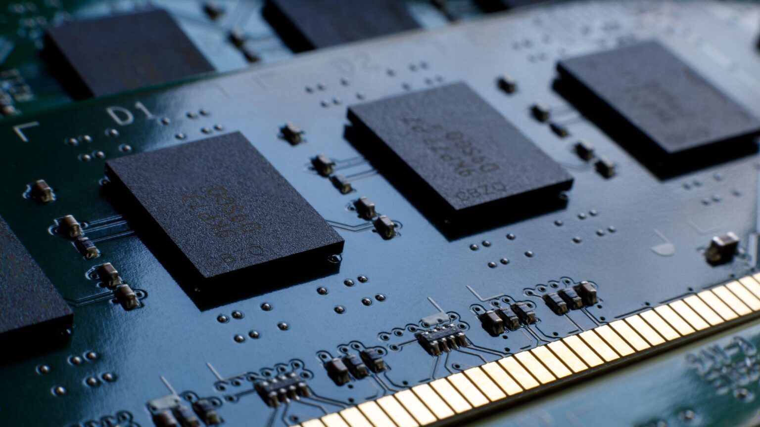 Samsung verschiebt sein geplantes DDR4-Lebensende aufgrund der Unterzeichnung eines langfristigen „nicht kündbaren, nicht rückzahlbaren“ Vertrags mit einem wichtigen Kunden – die Vereinbarung wird die Verbraucherknappheit nicht lindern, Lieferung ist für Server-Kunden vorgesehen Samsung verschiebt sein geplantes DDR4-Lebensende aufgrund der Unterzeichnung eines langfristigen „nicht kündbaren, nicht rückzahlbaren“ Vertrags mit einem wichtigen Kunden – die Vereinbarung wird die Verbraucherknappheit nicht lindern, Lieferung ist für Server-Kunden vorgesehen