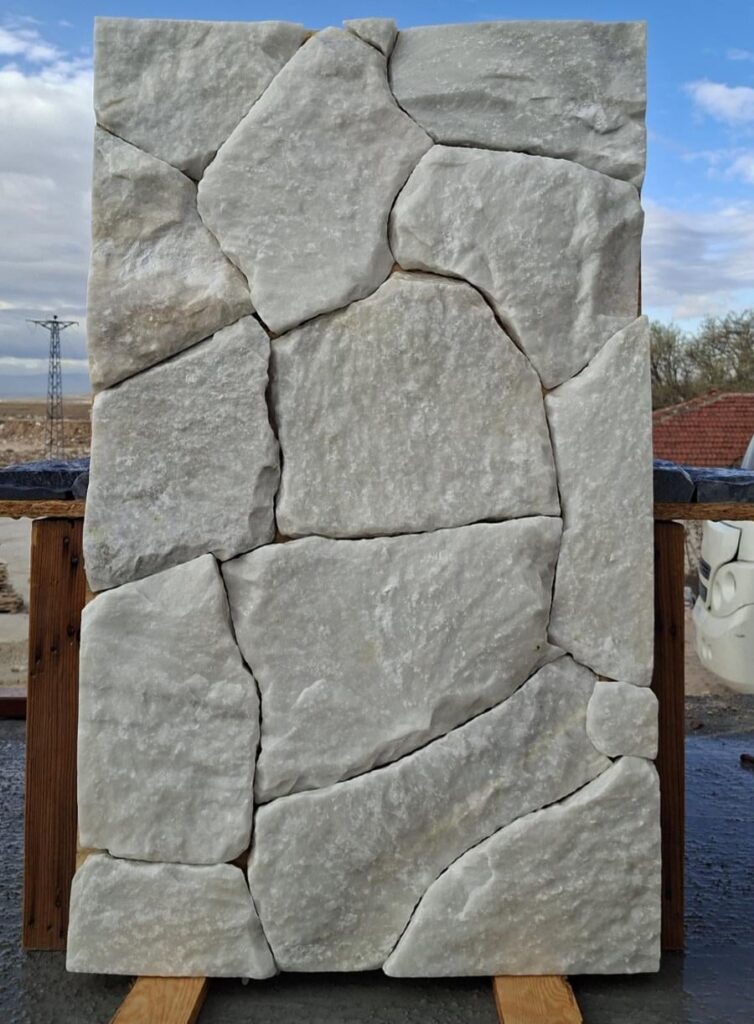 White Marble Rockface eure Meinung leute